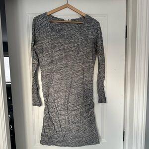 GAP Gray Long Sleeve Midi Maternity Dress